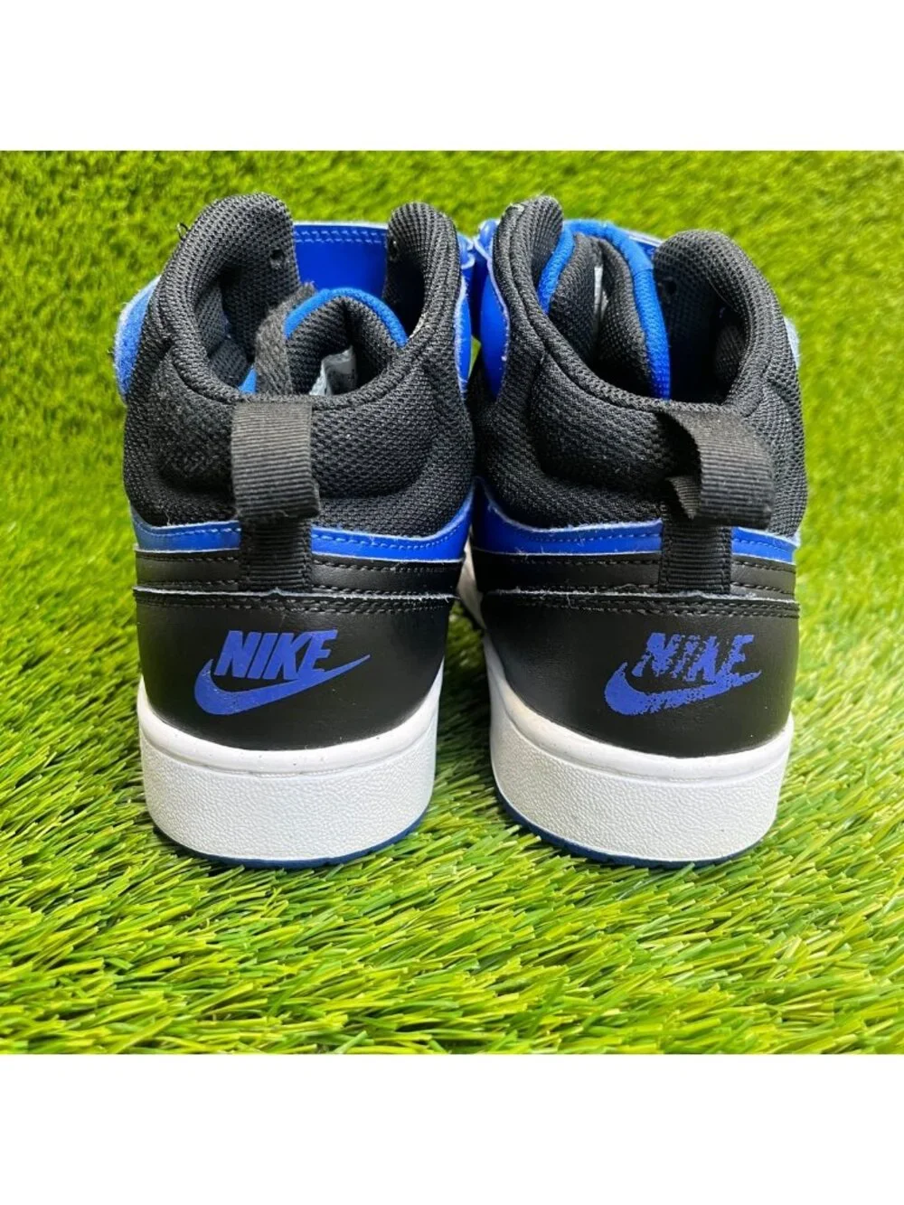 Nike Court Borough Mid 2 GS Boys Size 6Y Blue Black Basketball Shoes Sneakers